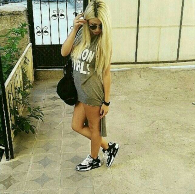 Oral yapan gruba gelen escort Bayan Ferah