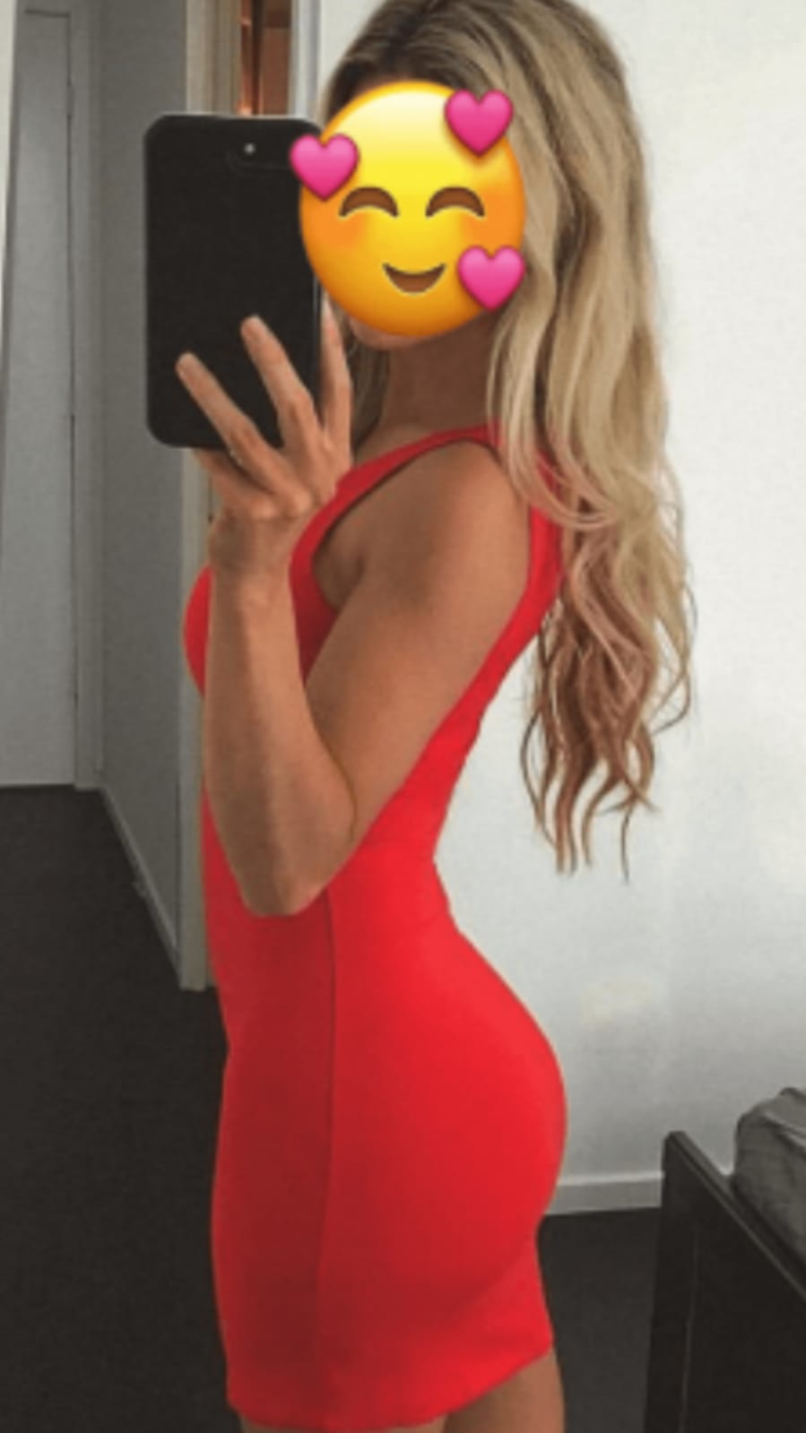 SAHİBE FANTEZİSİ YAPAN ESCORT