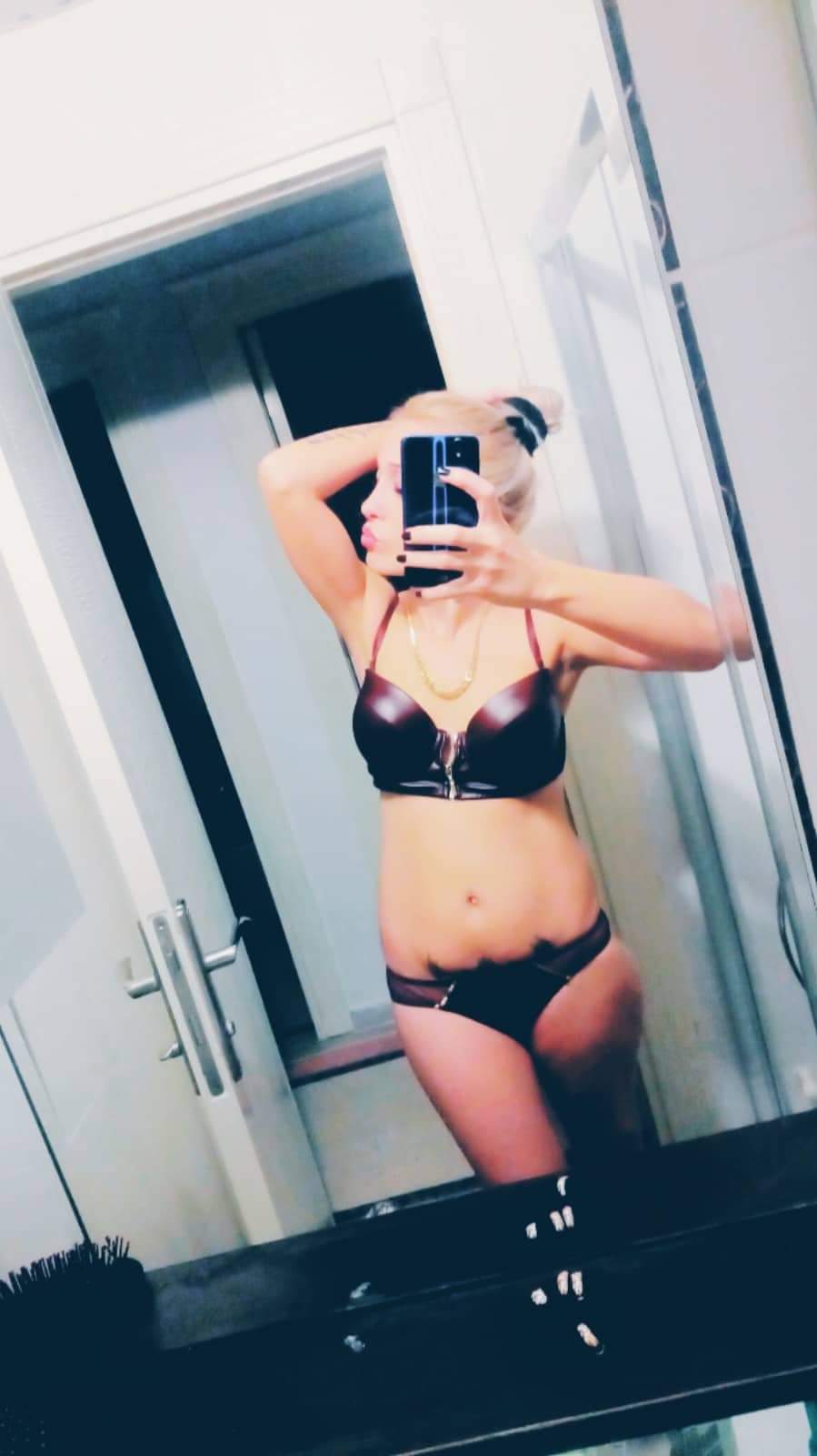 Gerçek resimli özel escort