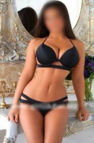 Zevkli Orgazmlar Yaşatan Kemer Escort Şebnem