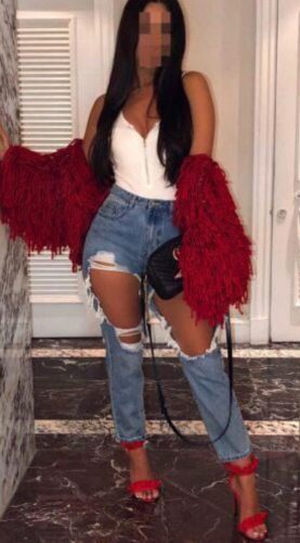 Farklılık Arayan Beylere Seans Veren Escort Yeliz