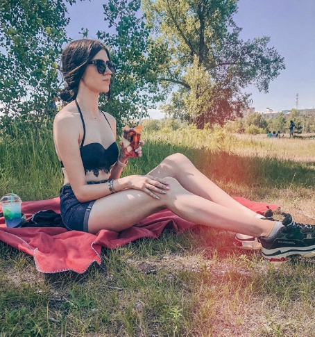 Hayalinizdeki Hatunun Yerine Geçen Olgun Escort Melda