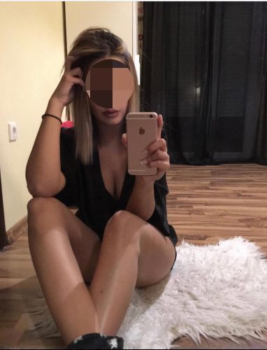Hatlarıyla Çıtır Görünen Olgun Grup Escort Gülsüm