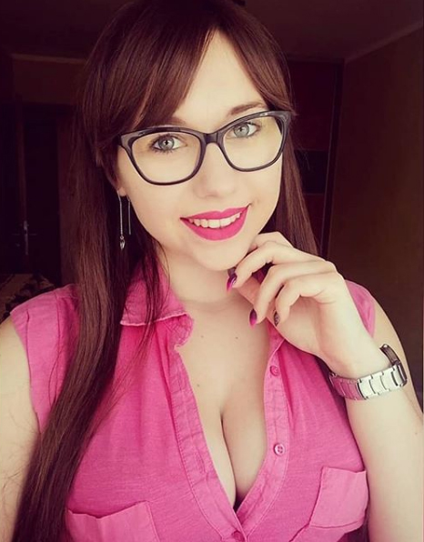 Kamasutra Uzmanı Genç Escort Rüya