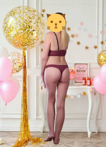 Geniş Kalçalı Kemer Escort Bayan Melda