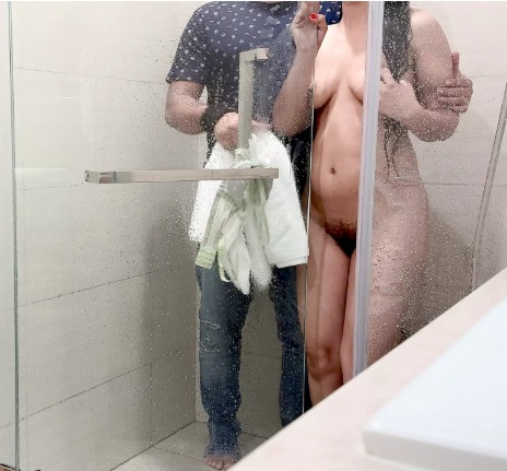 Duşta Sevişen Banyo Fantezileri Olan Antalya Escort
