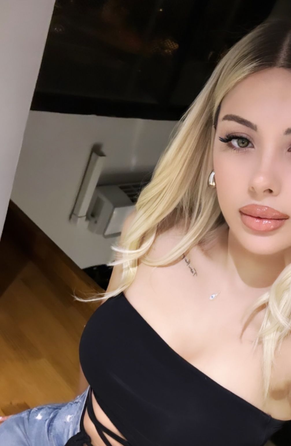 Sarışın Ateşli Antalya Kemer Elit Escort Nur