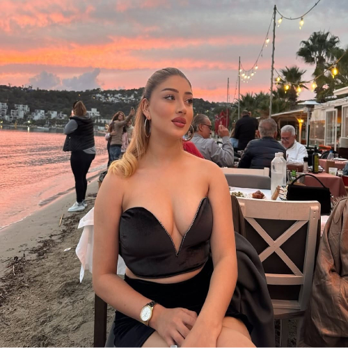 Karşı Konulmaz Güzellikteki Seksi Kültür Mahallesi Ateşli Escort Esra